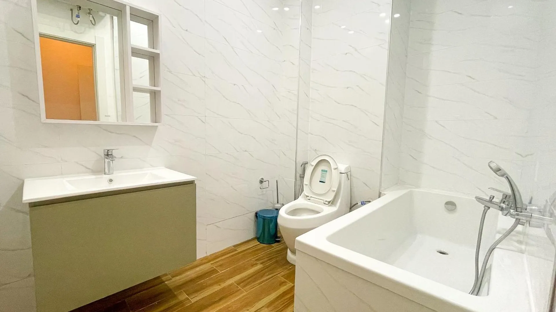 Apartament Elegant 3Br Oasis In Heart Of Addis Abeba 0*,